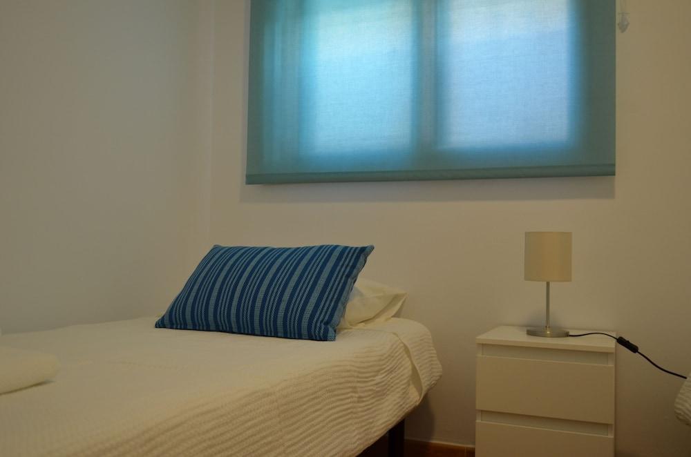 อพาร์ตาเมนโตส ซาน พลาโบ Apartment มาลากา ภายนอก รูปภาพ